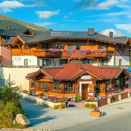 Biohotel Castello Koenigsleiten Кенігсляйтен Екстер'єр фото